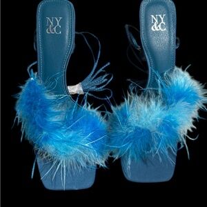 NYC Women's Vibrant Blue Feather Sandals